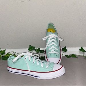 Mint Converse Low tops